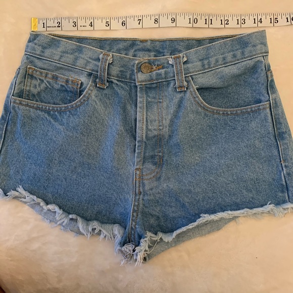 Brandy Melville denim jean high waisted shorts - Picture 4 of 14